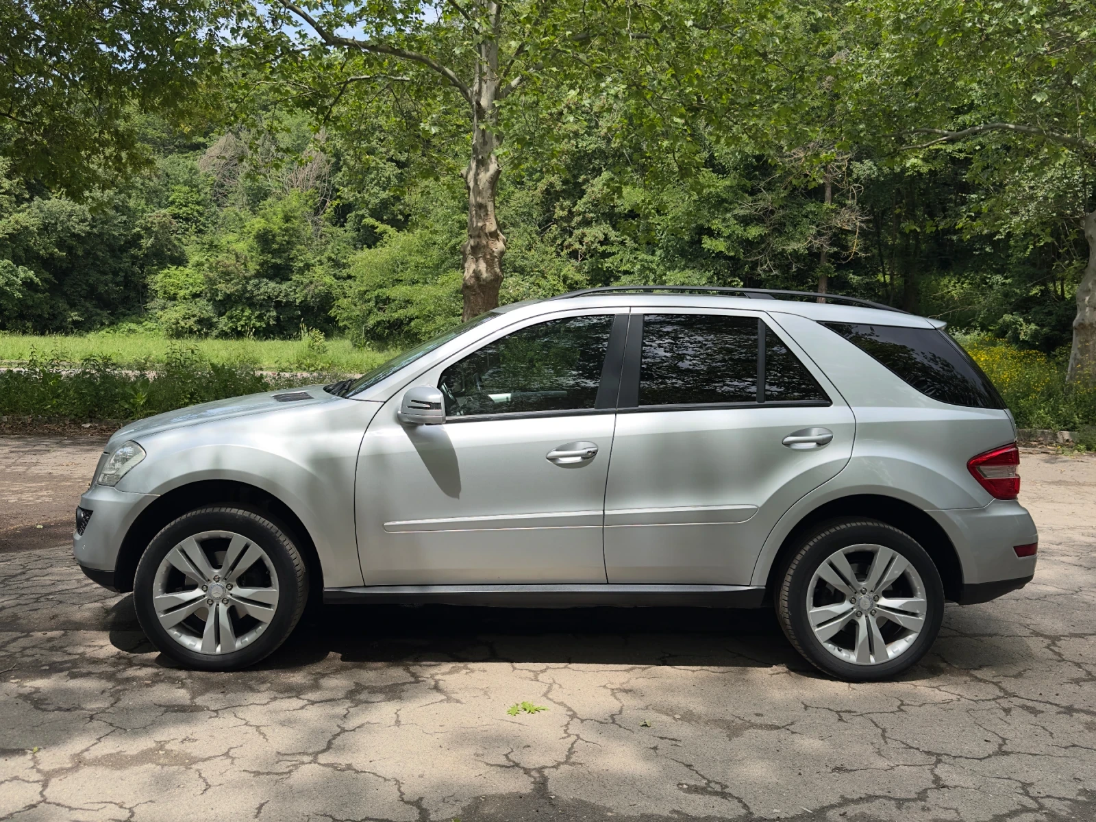 Mercedes-Benz ML 350, снимка 4 - Автомобили и джипове - 54737349