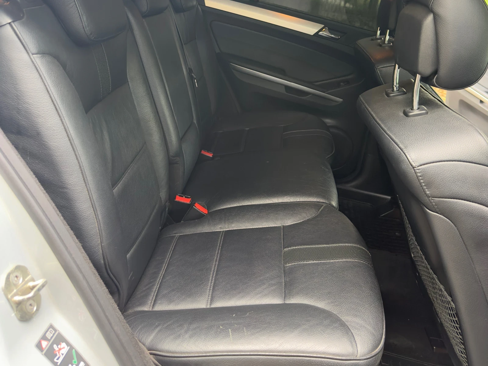 Mercedes-Benz ML 350, снимка 9 - Автомобили и джипове - 54737349