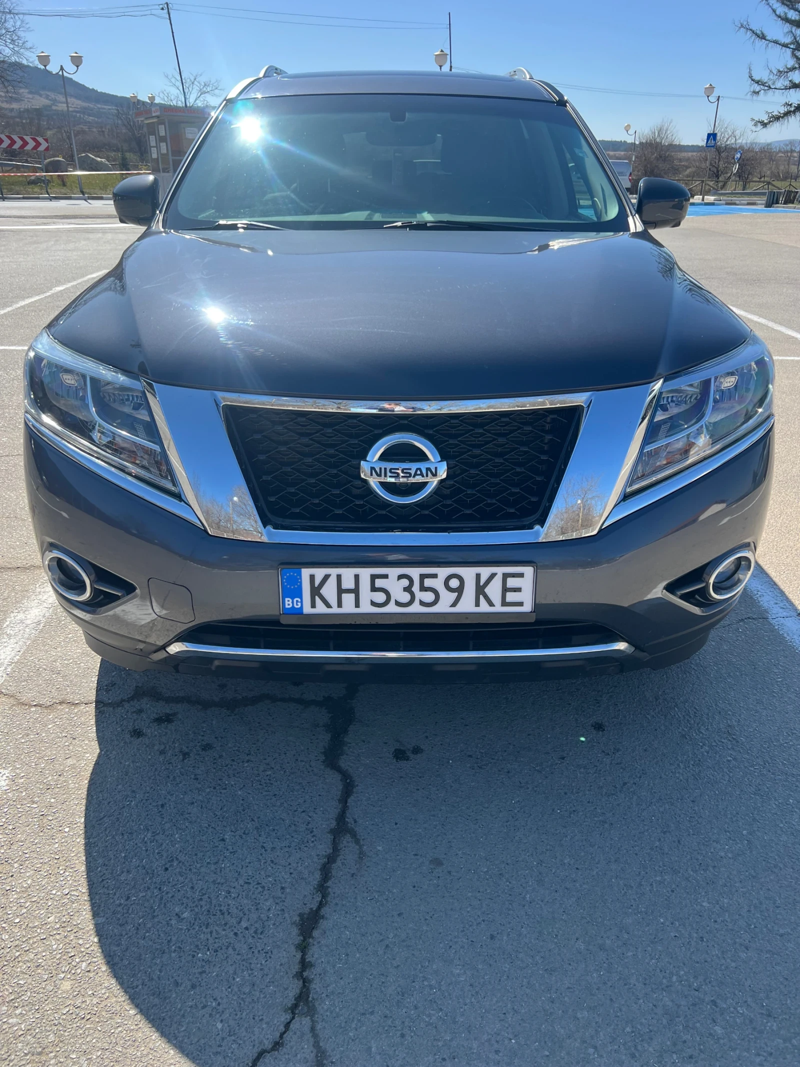 Nissan Pathfinder Platinum , снимка 16 - Автомобили и джипове - 54810822