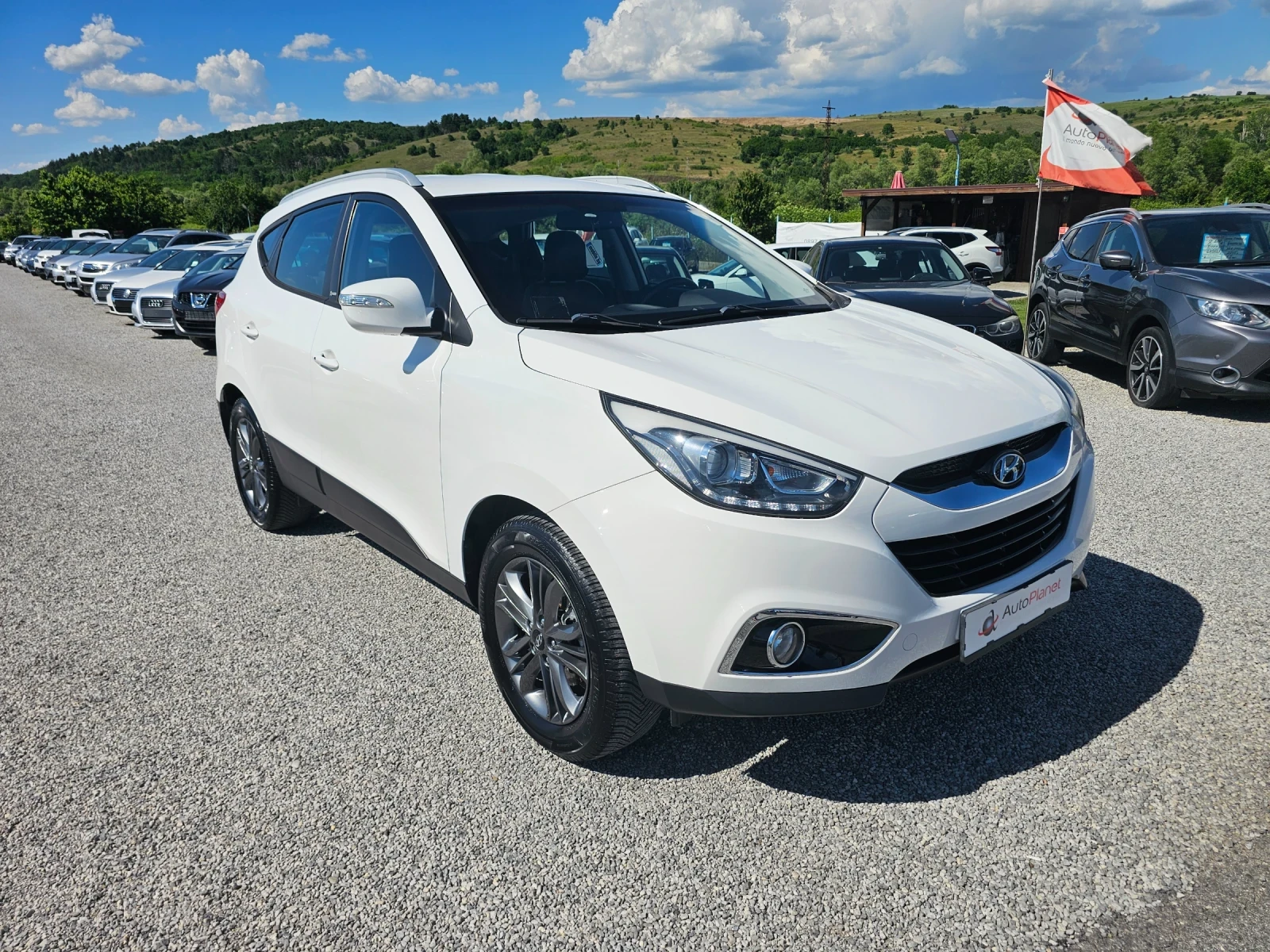 Hyundai IX35 1.7 cdti FACELIFT, снимка 8 - Автомобили и джипове - 54836738