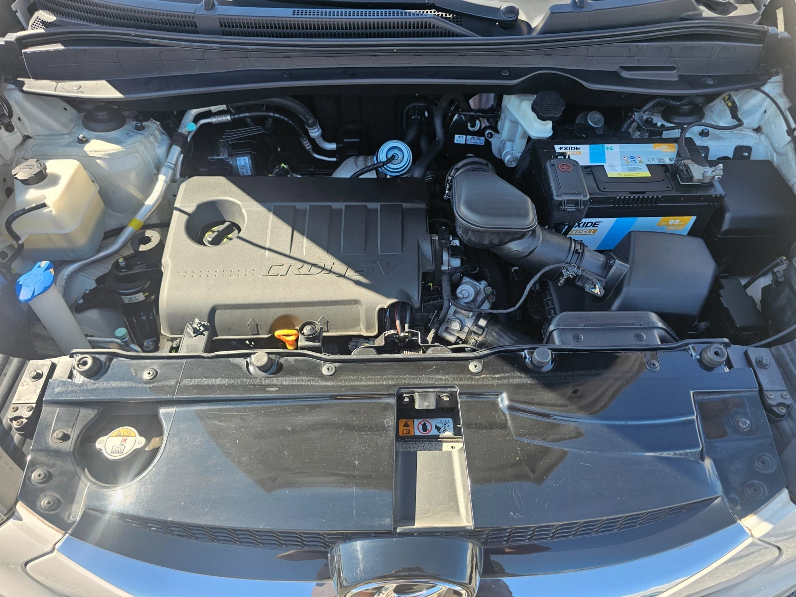 Hyundai IX35 1.7 cdti FACELIFT, снимка 14 - Автомобили и джипове - 54836738