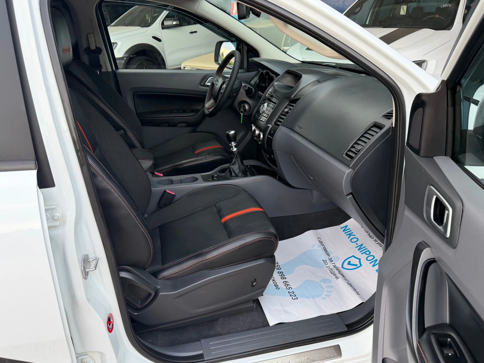 Ford Ranger 3.2 Ръчка, снимка 16 - Автомобили и джипове - 55042410