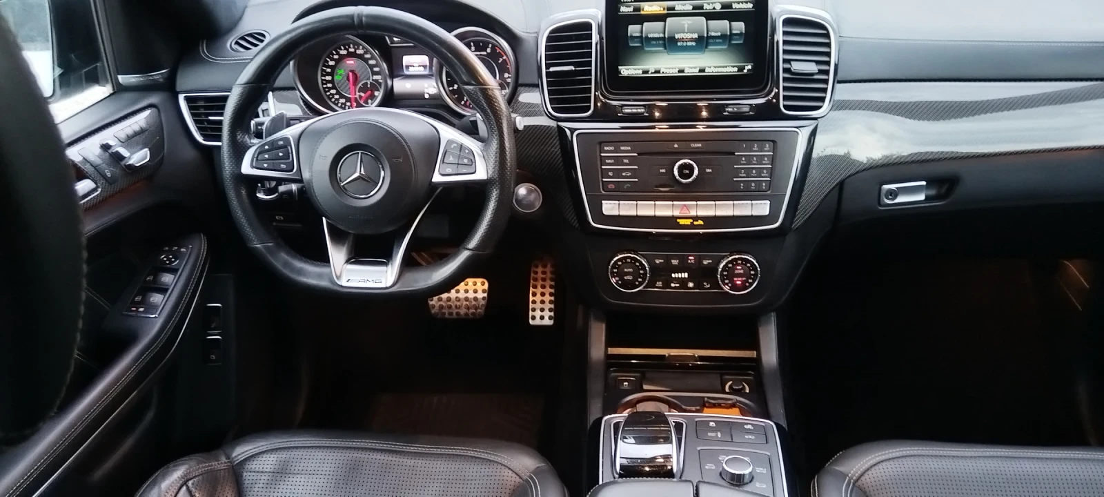 Mercedes-Benz GLS 63 AMG, снимка 8 - Автомобили и джипове - 55224356