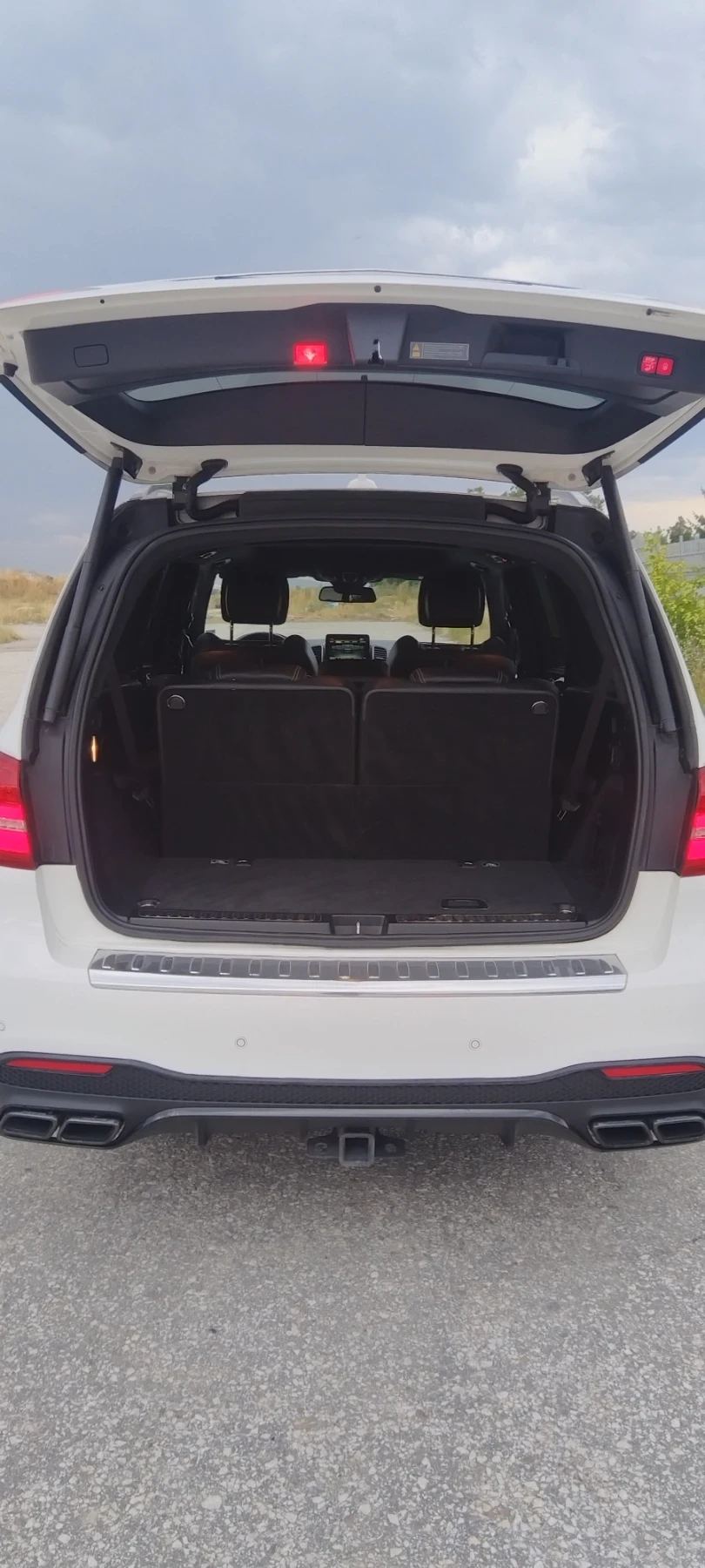 Mercedes-Benz GLS 63 AMG, снимка 7 - Автомобили и джипове - 55224356