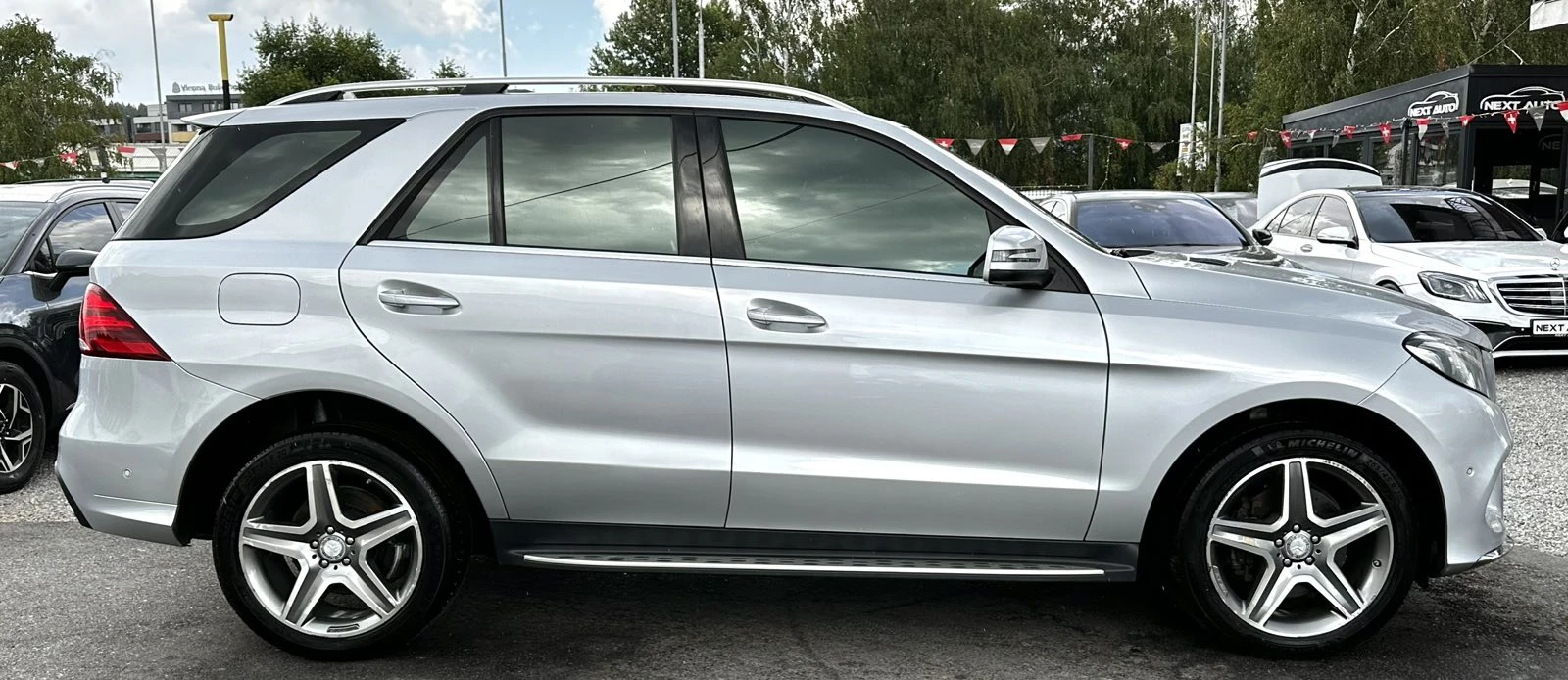 Mercedes-Benz GLE 350 D 258HP ПАНО ОБДУХВАНЕ LED INTELLIGENT EU6B, снимка 4 - Автомобили и джипове - 55803276
