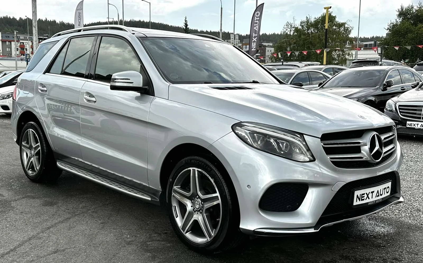 Mercedes-Benz GLE 350 D 258HP ПАНО ОБДУХВАНЕ LED INTELLIGENT EU6B, снимка 3 - Автомобили и джипове - 55803276