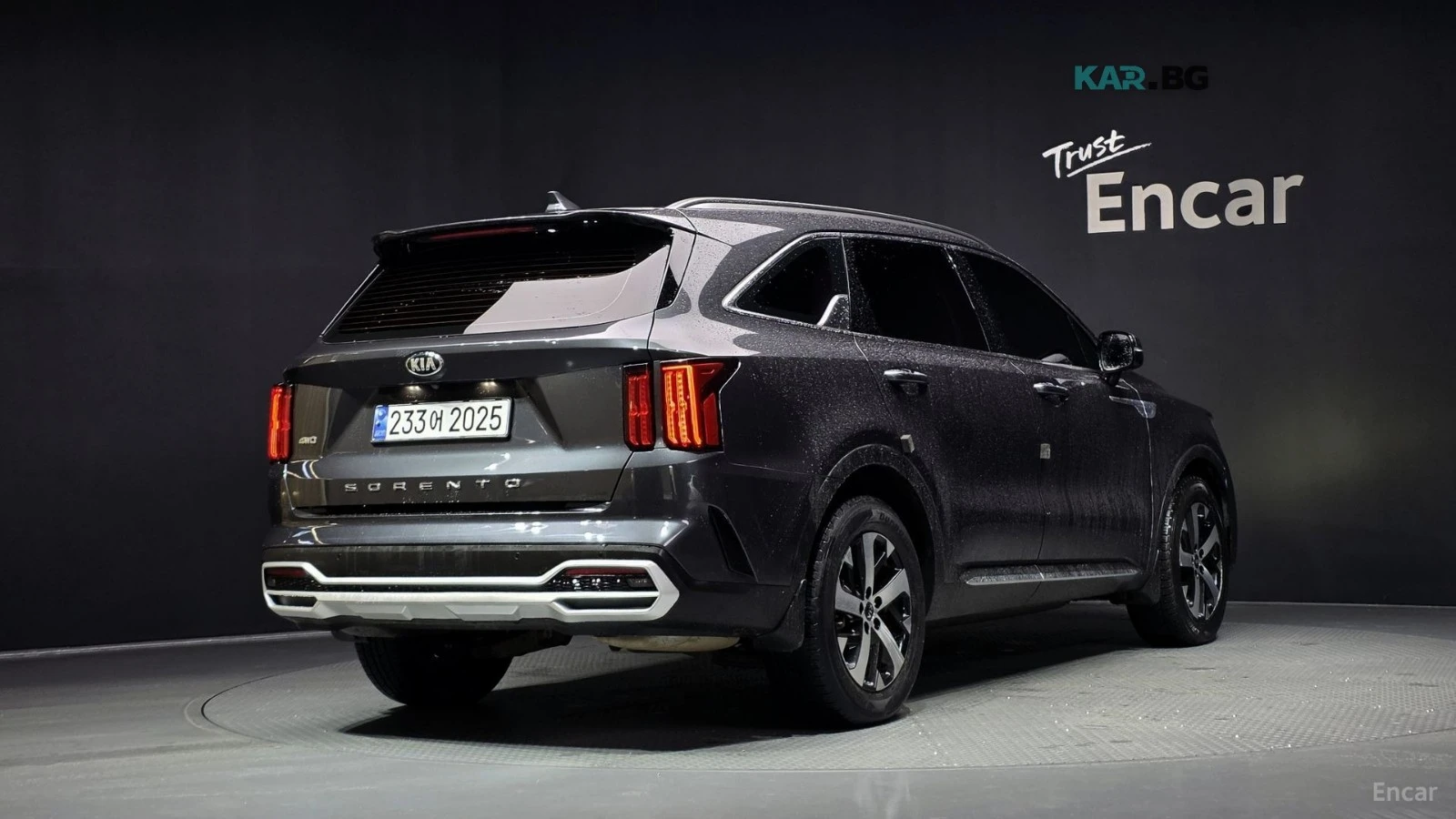 Kia Sorento 2.2D Prestige 4x4* ПОДГРЕВ* ОБДУХВАНЕ* КАМЕРА* , снимка 3 - Автомобили и джипове - 55903313