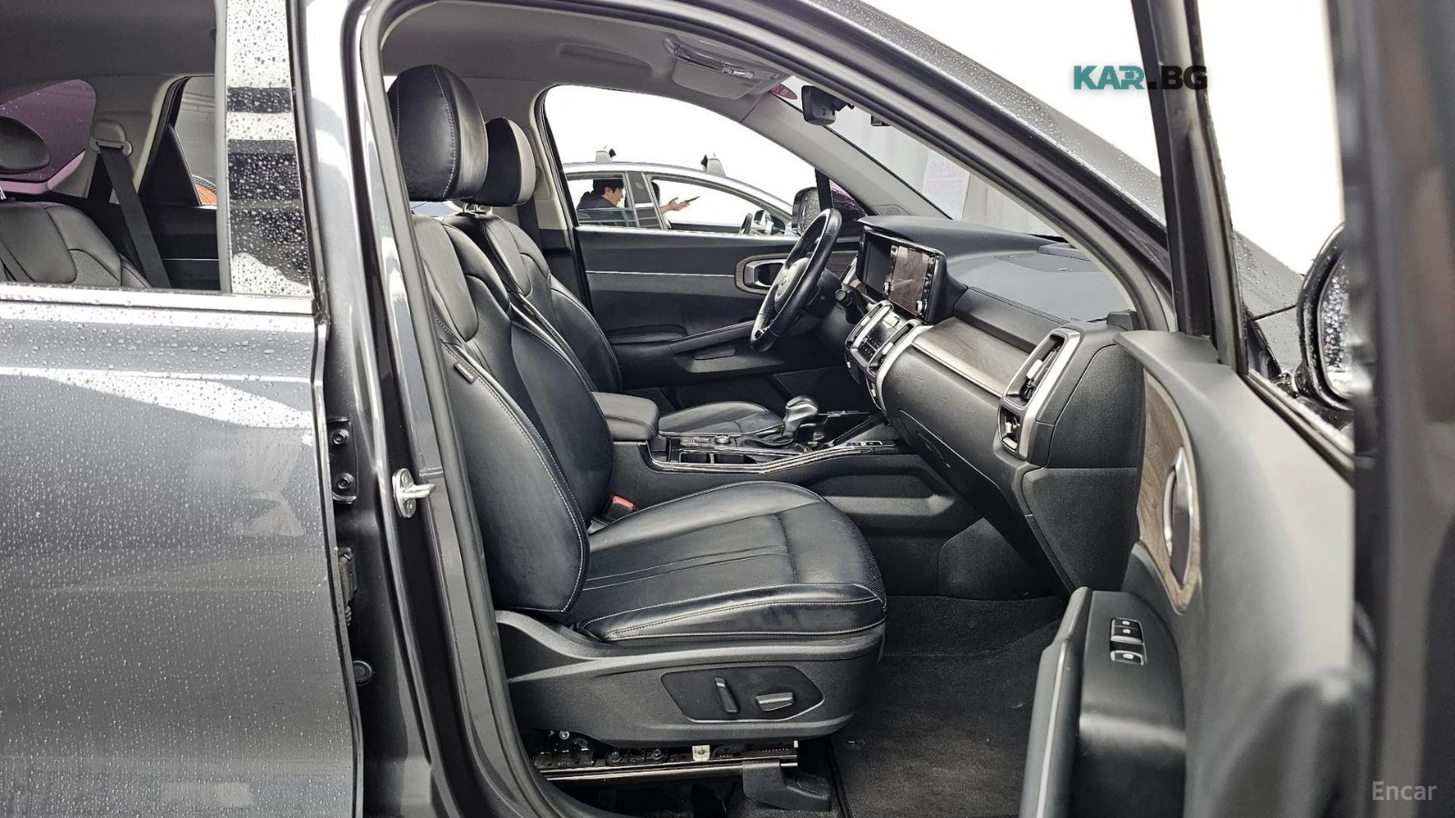 Kia Sorento 2.2D Prestige 4x4* ПОДГРЕВ* ОБДУХВАНЕ* КАМЕРА* , снимка 7 - Автомобили и джипове - 55903313