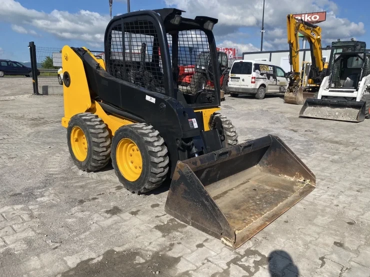Мини челни товарачи JCB JCB Robot 170-За ремонт, снимка 11 - Индустриална техника - 55908500