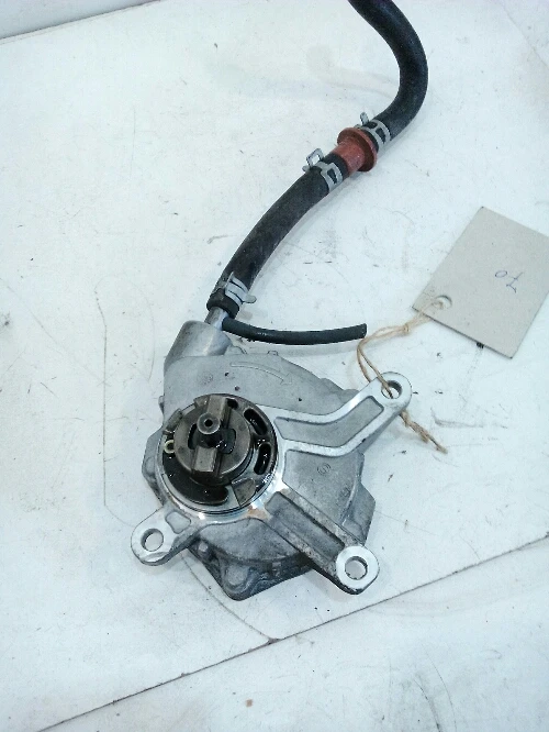 Вакуум помпа Тойота Рав4 2.2 D-cat