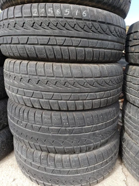 Гуми Зимни 215/65R16, снимка 4