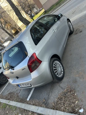 Toyota Yaris, снимка 3