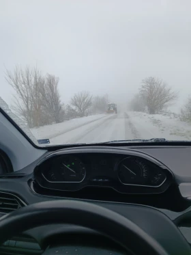 Peugeot 208 1.2 purtech, снимка 10