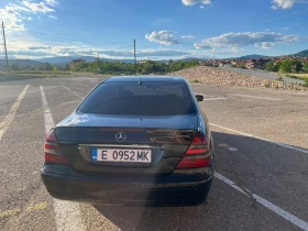 Mercedes-Benz E 220, снимка 8