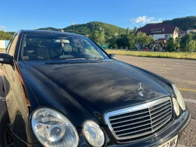 Mercedes-Benz E 220, снимка 15