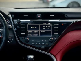 Toyota Camry XSE* SPORT PKG* ПОДГРЕВ* DISTR* PANO* ЕЛ. СЕДАЛКИ, снимка 13
