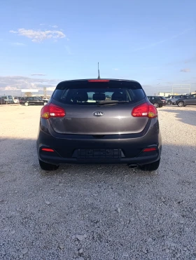 Kia Ceed 1.6Crdi Fusion Edition !!! - 12799 лв. - 18408748 | Car24.bg