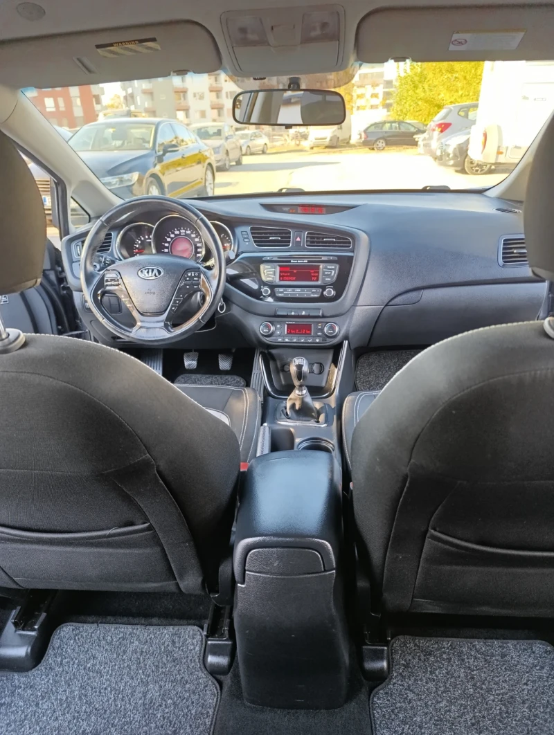 Kia Ceed 1.6Crdi Fusion Edition !!!, снимка 11 - Автомобили и джипове - 47882040