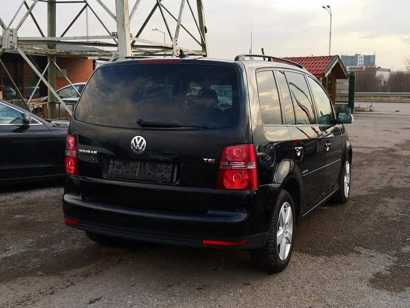 VW Touran 1.4 TSi бензин 140к.с., снимка 4 - Автомобили и джипове - 48823504