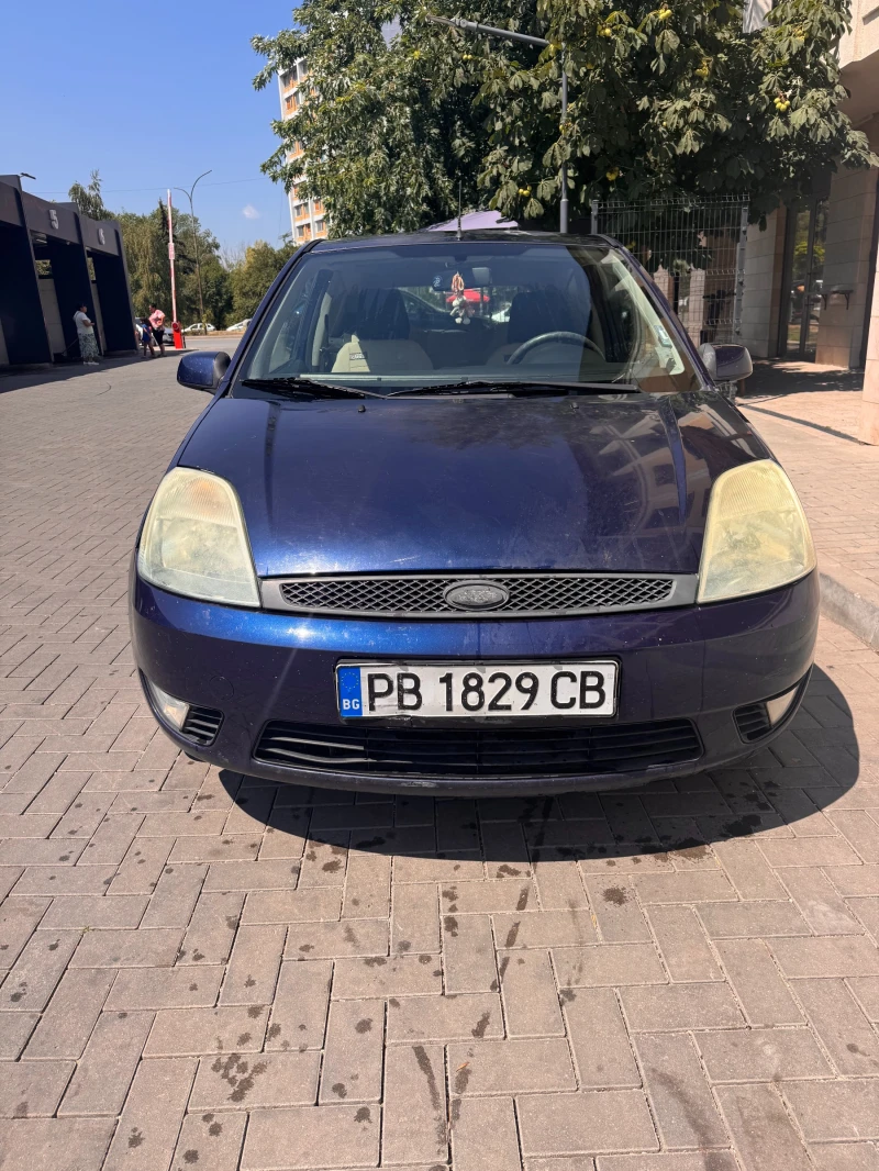 Ford Fiesta 1.3 с вградена метанова уредба, снимка 3 - Автомобили и джипове - 52416716