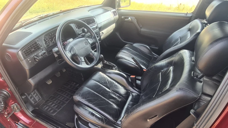 VW Golf GT 1.6 , снимка 9 - Автомобили и джипове - 52259206