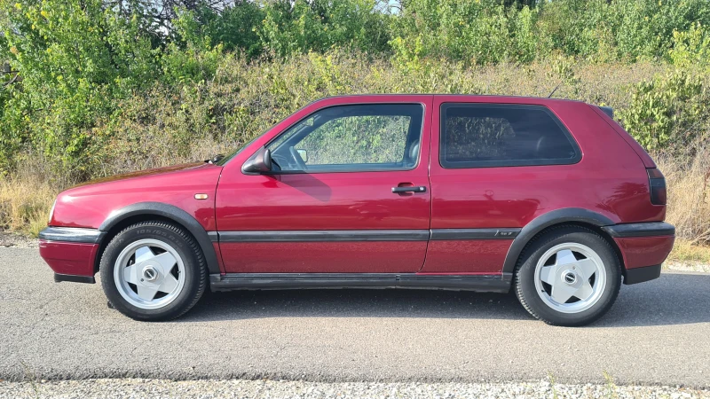 VW Golf GT 1.6 , снимка 7 - Автомобили и джипове - 52259206