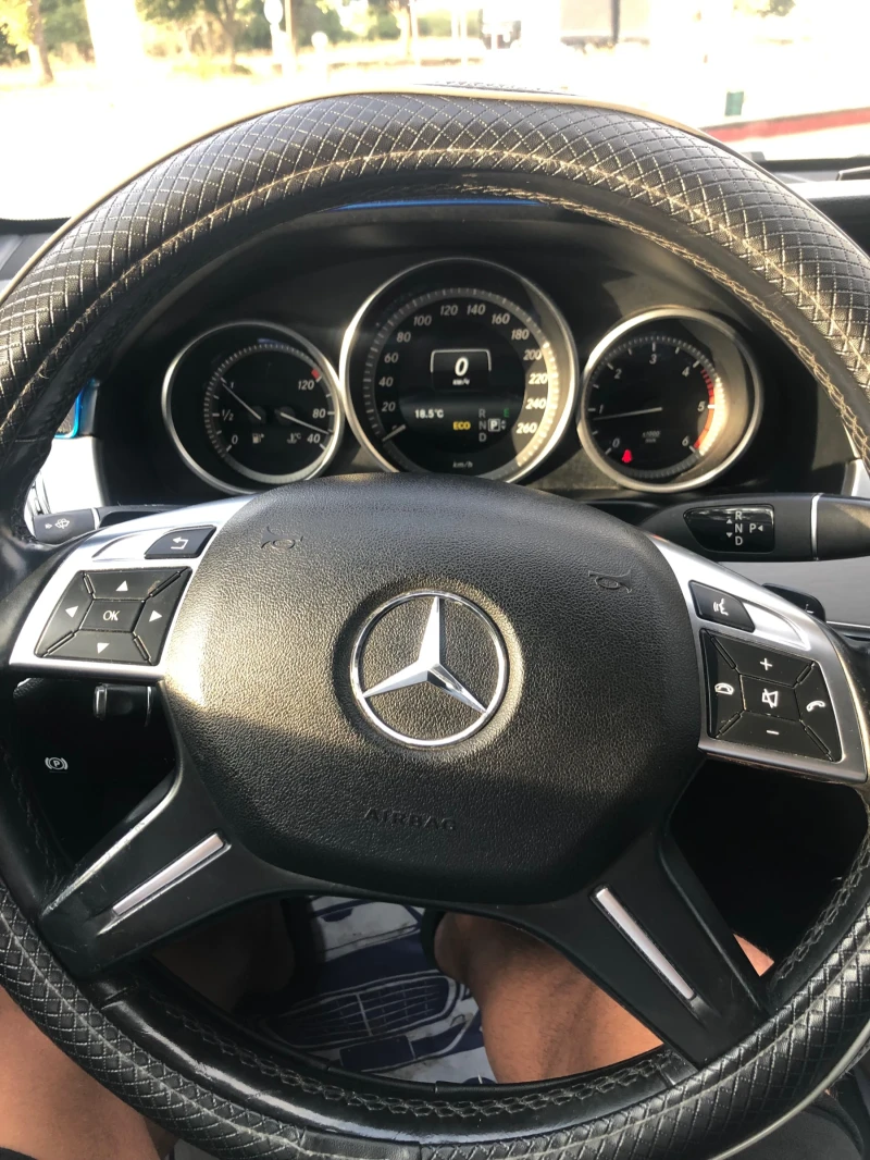 Mercedes-Benz E 200 BLUETEC, снимка 16 - Автомобили и джипове - 52634842