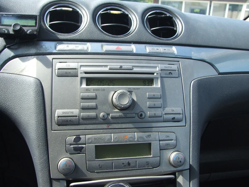 Ford S-Max 2.0tdci, снимка 15 - Автомобили и джипове - 52849002