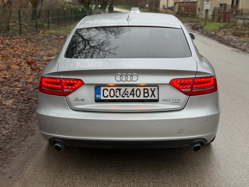 Audi A5 3.0tdi* QUATTRO* КОЖА* НАВИ* AVTOMAT, снимка 8 - Автомобили и джипове - 52992015
