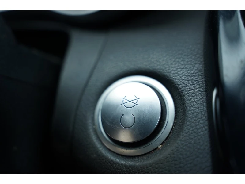 Mercedes-Benz C 450 AMG * 4dr Sdn 4MATIC * CARFAX * ЦЕНА ДО БГ, снимка 14 - Автомобили и джипове - 53024463