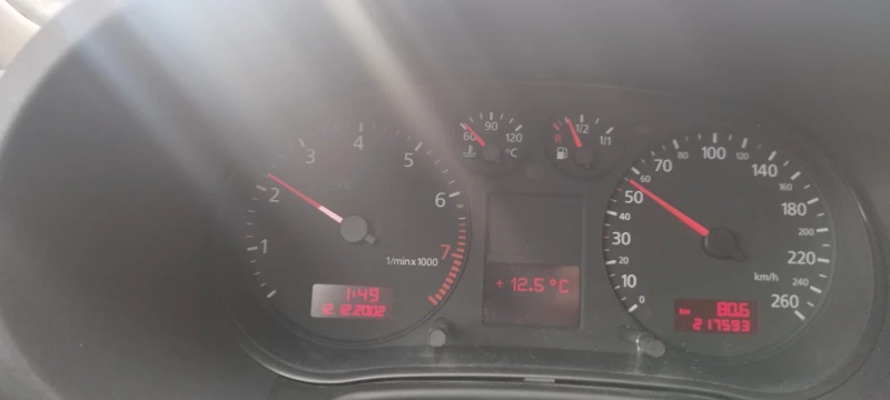 Audi A3 1.8 T, снимка 15 - Автомобили и джипове - 53101995