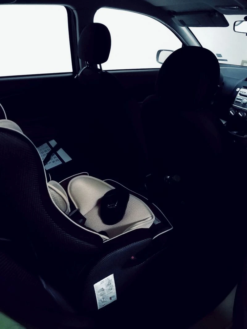 Daihatsu Sirion, снимка 6 - Автомобили и джипове - 52836391