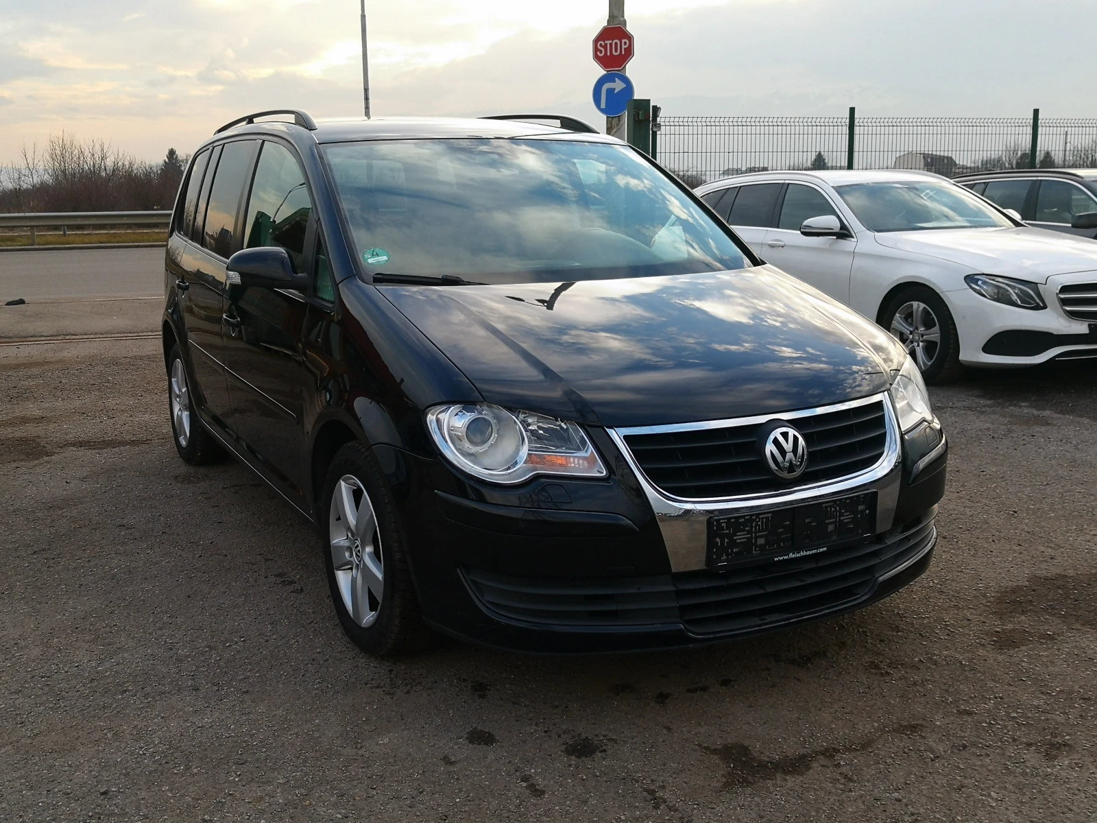 VW Touran 1.4 TSi бензин 140к.с. - изображение 3