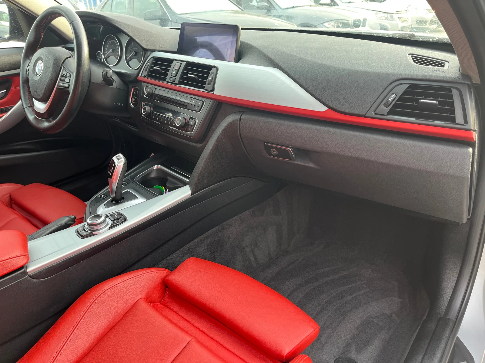 BMW 320 D Sport 184к.с - изображение 10