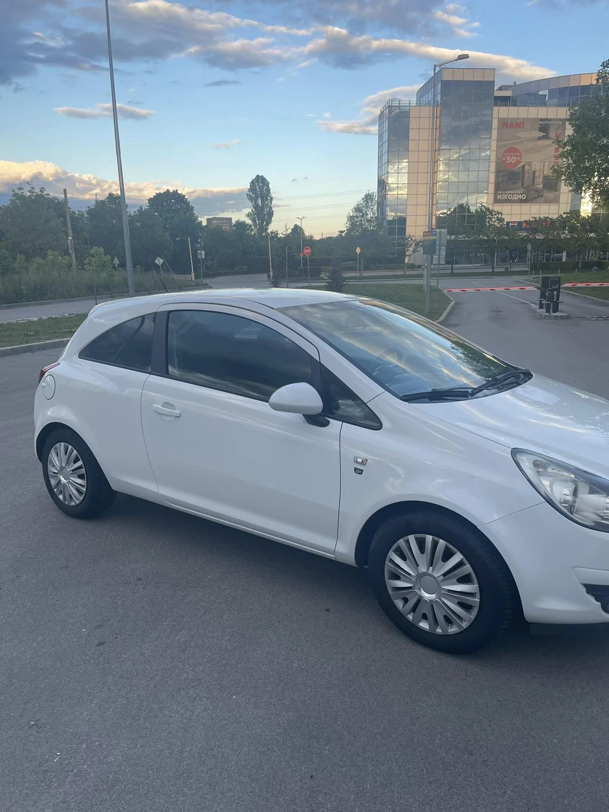 Opel Corsa  - изображение 2