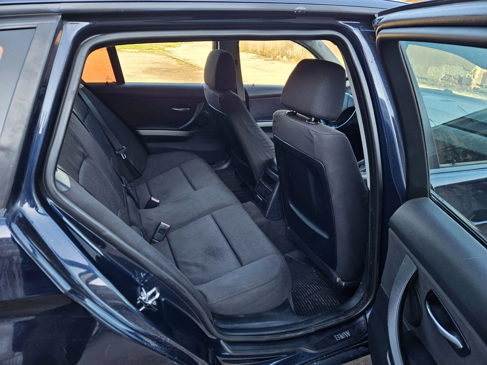 BMW 320 2.0D 163�.� | Mobile.bg � ����������� 11