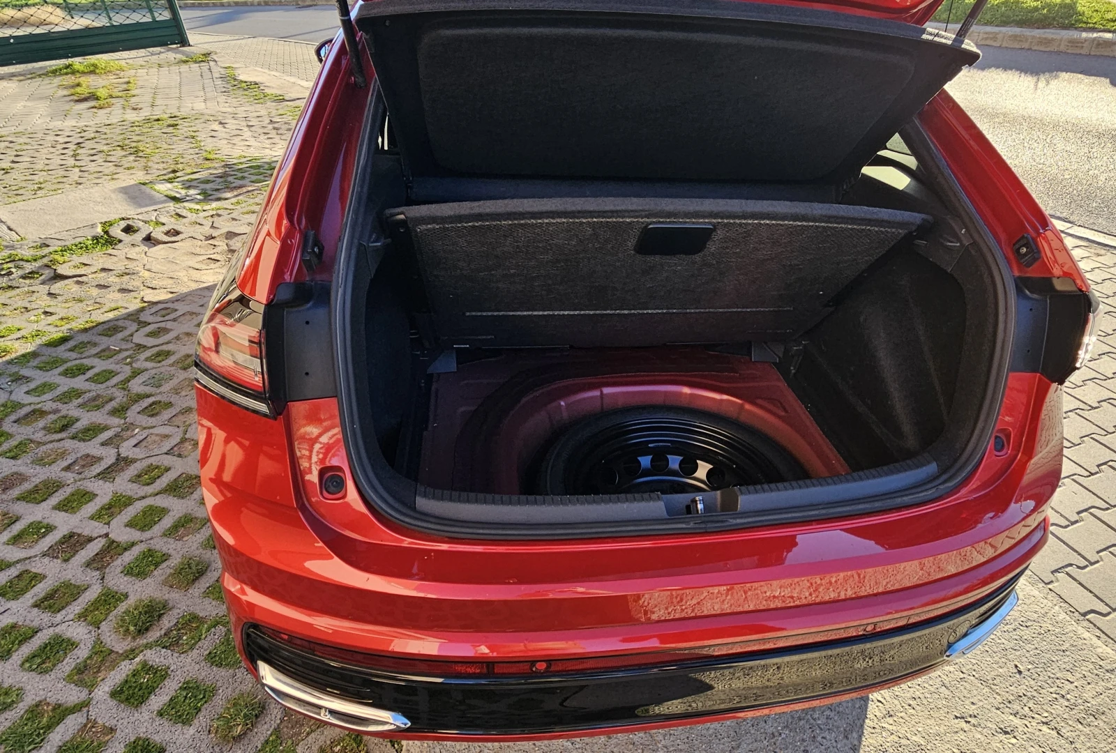 VW Taigo R-Line 1.0| TSI| DSG| 51 000��| �������� 2027 | Mobile.bg � ����������� 13