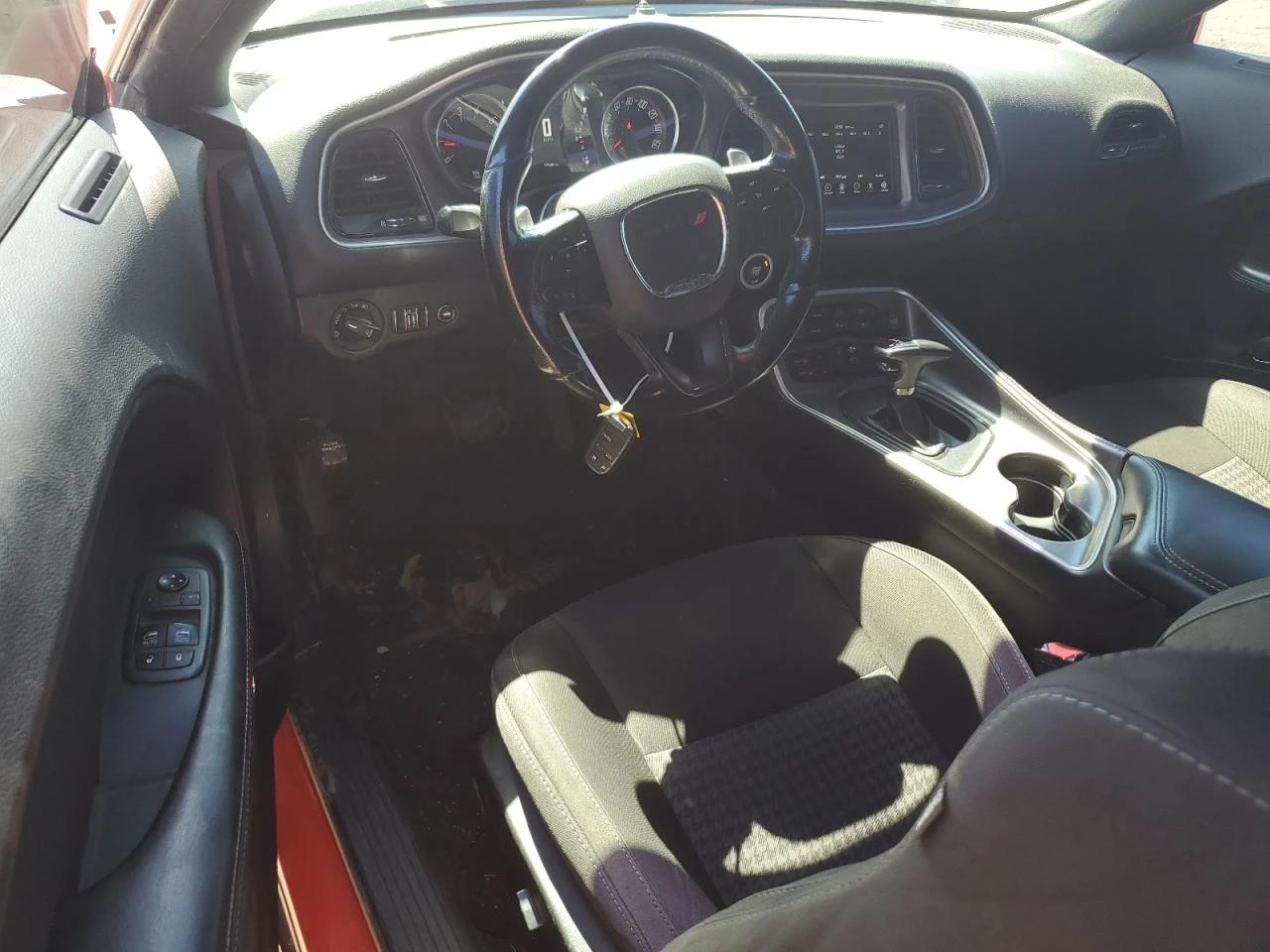 Dodge Challenger R/T - изображение 9