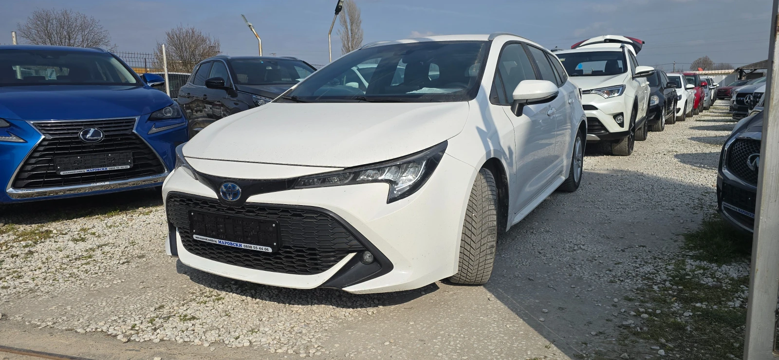 Toyota Corolla 1.8 HYBRID ГАРАНЦИОННА CAR PLAY ANDROIDAUTO 100%km