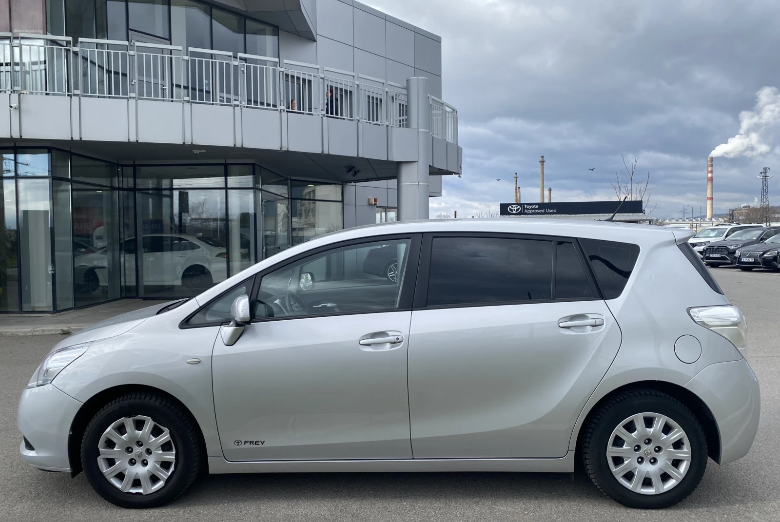 Toyota Verso 1.8 AT - изображение 7