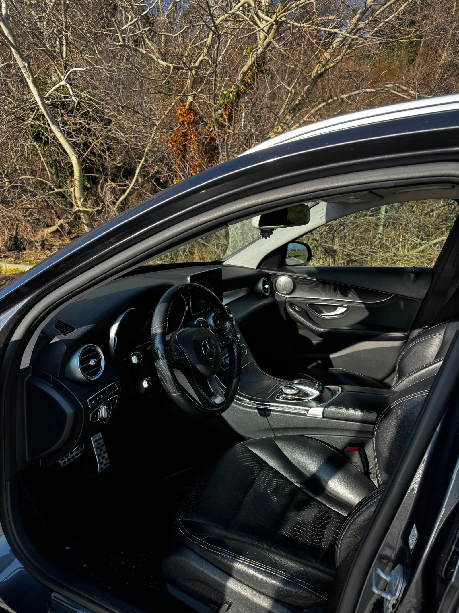 Mercedes-Benz C 220 AMG line, снимка 6 - Автомобили и джипове - 53906728