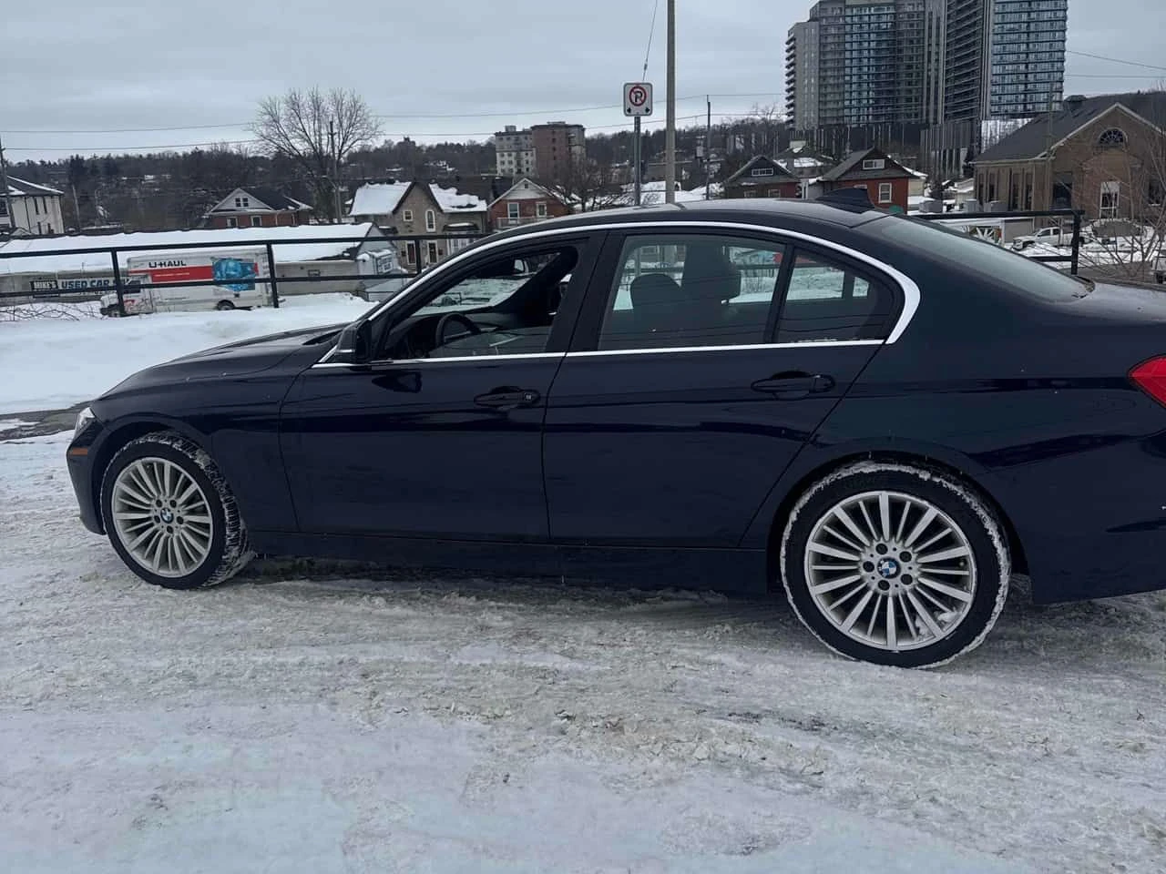 BMW 335 * xDrive * CARFAX * ДВА КЛЮЧА * KEYLESS * ПОДГРЕВИ, снимка 2 - Автомобили и джипове - 53991937