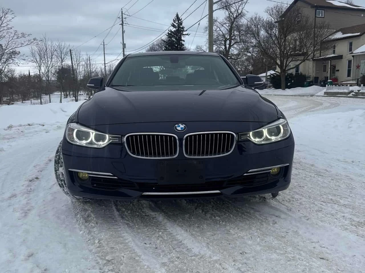 BMW 335 * xDrive * CARFAX * ДВА КЛЮЧА * KEYLESS * ПОДГРЕВИ, снимка 6 - Автомобили и джипове - 53991937