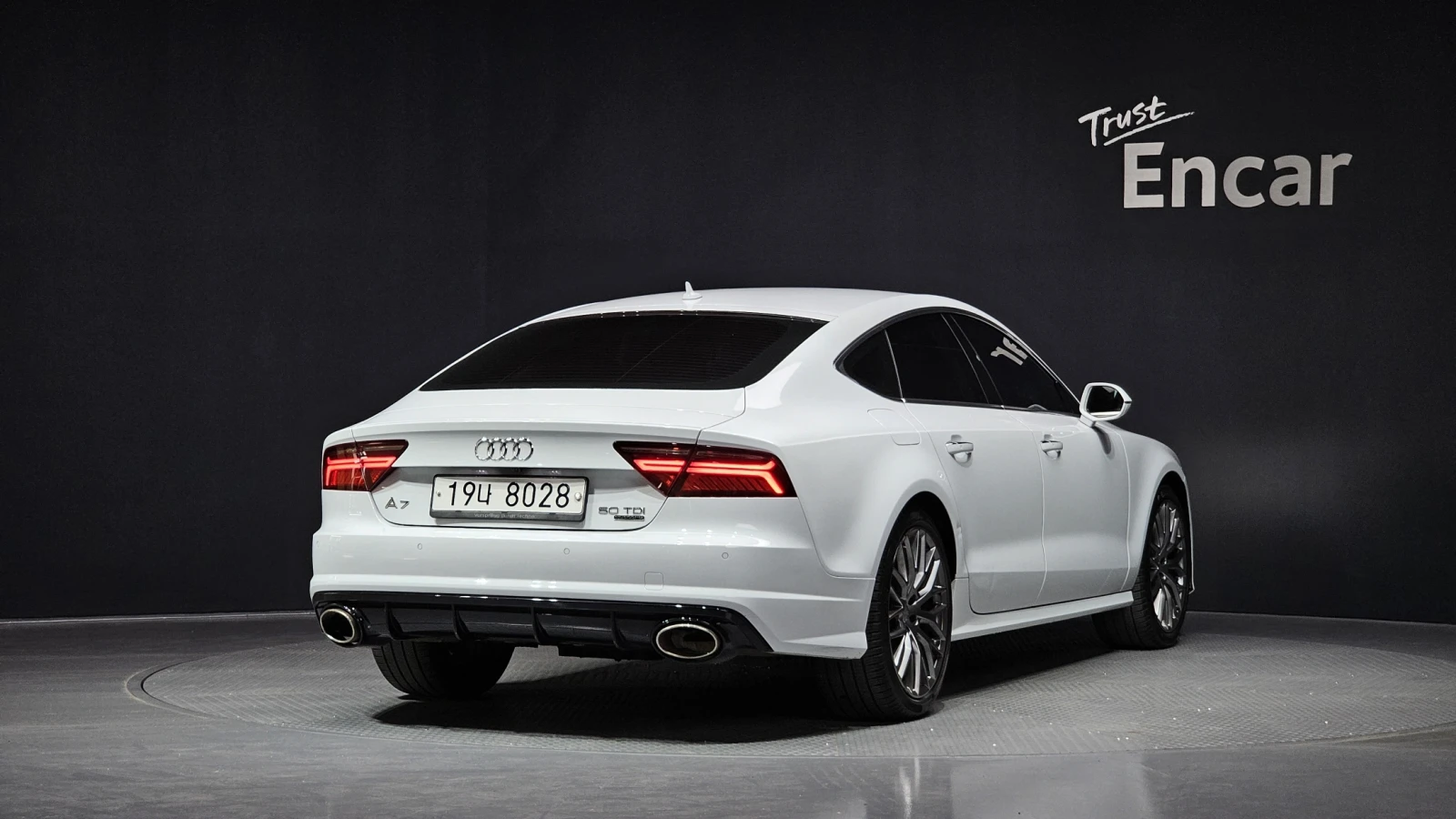 Audi A7 3.0 TDI Quattro, Facelift, Обдух., HeadUp., снимка 2 - Автомобили и джипове - 54565457