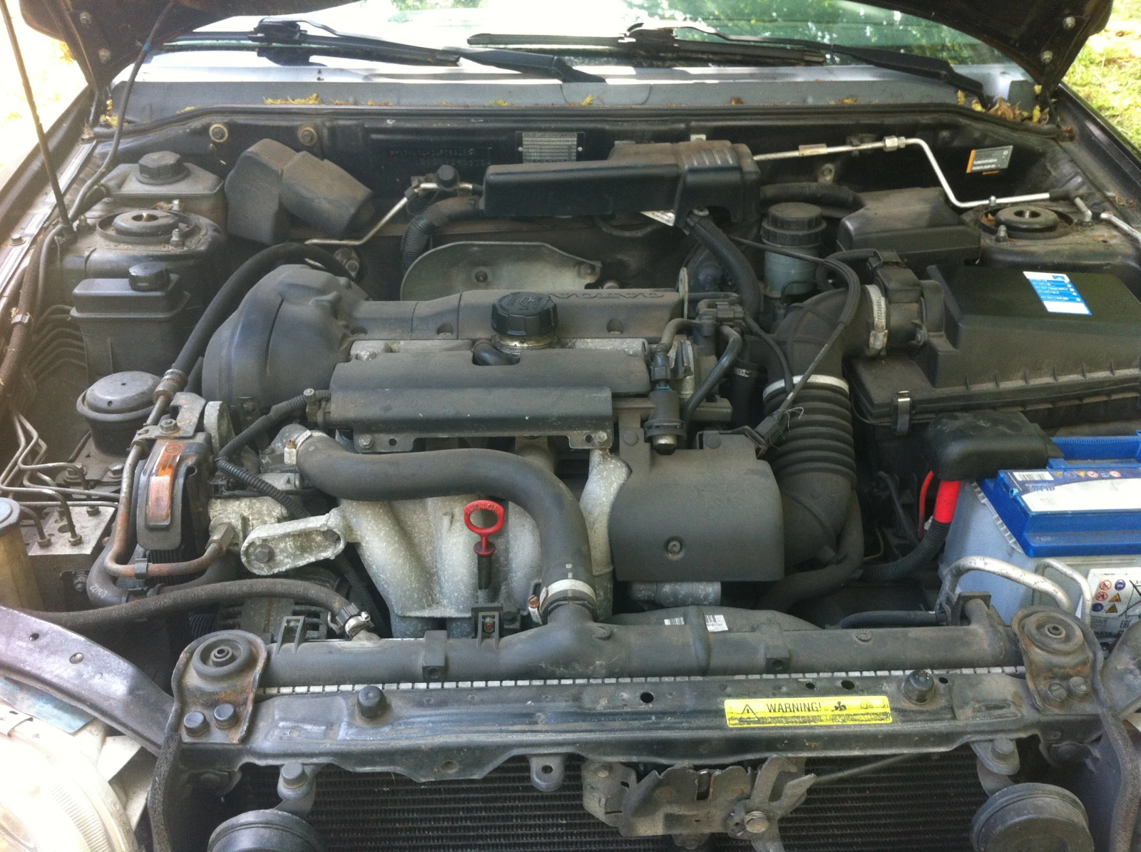 Volvo V40 1.8, снимка 11 - Автомобили и джипове - 54651991