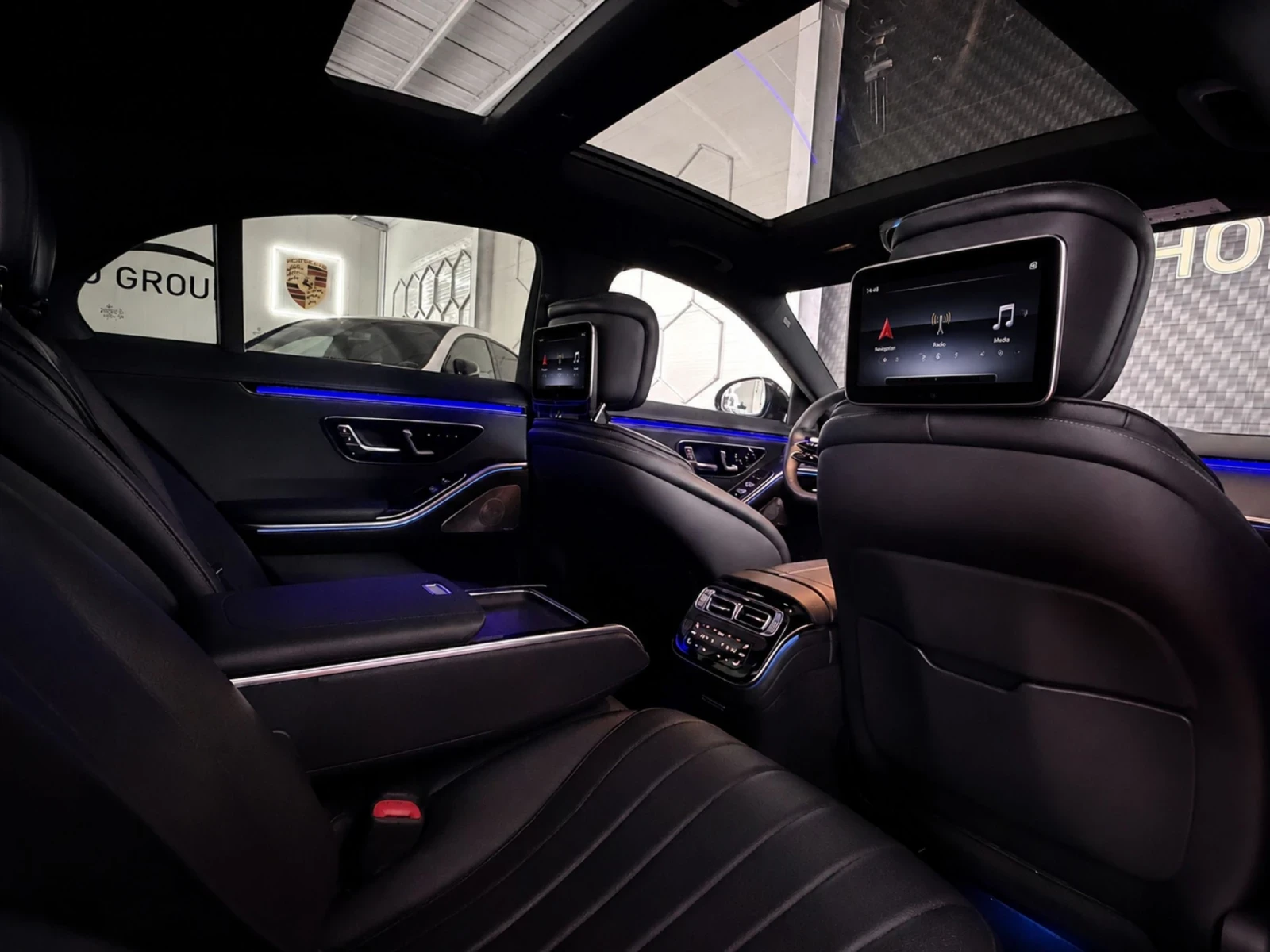 Mercedes-Benz S 350 Brabus Pack  AMG* BURM* PANORAMA* DIGITAL* CAM* A, снимка 14 - Автомобили и джипове - 54854913