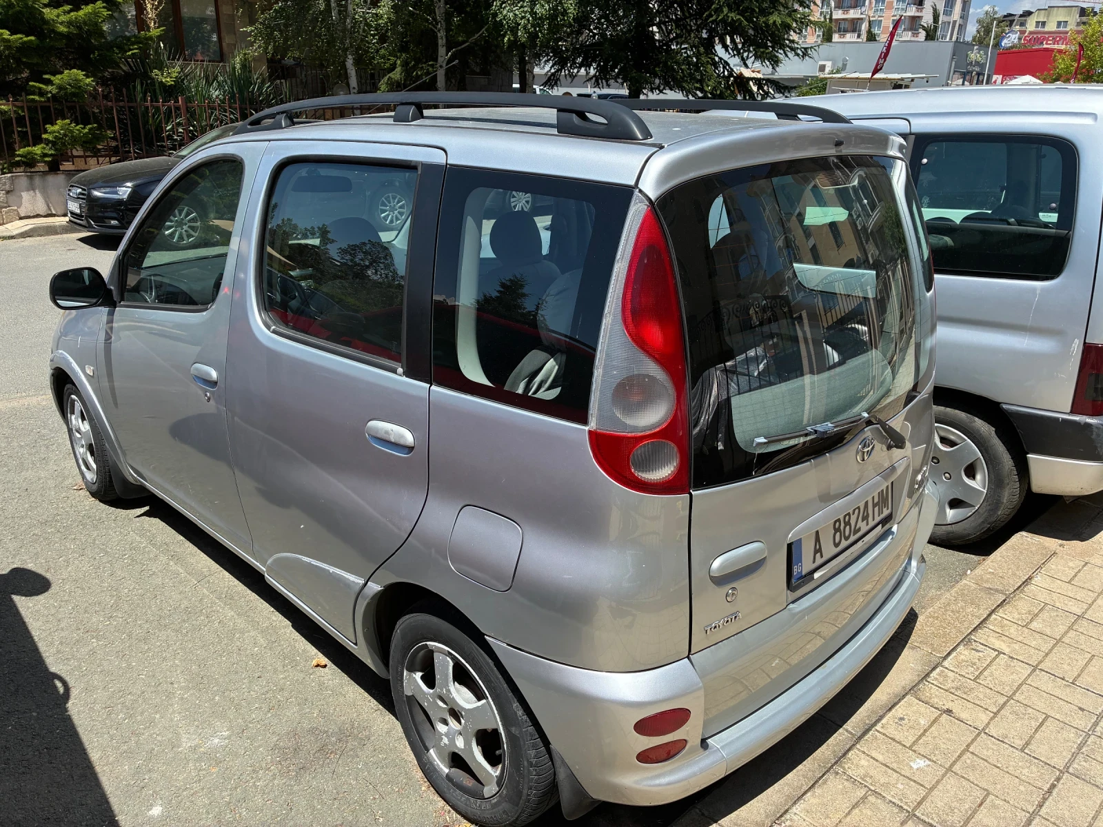 Toyota Yaris verso, снимка 3 - Автомобили и джипове - 55596734