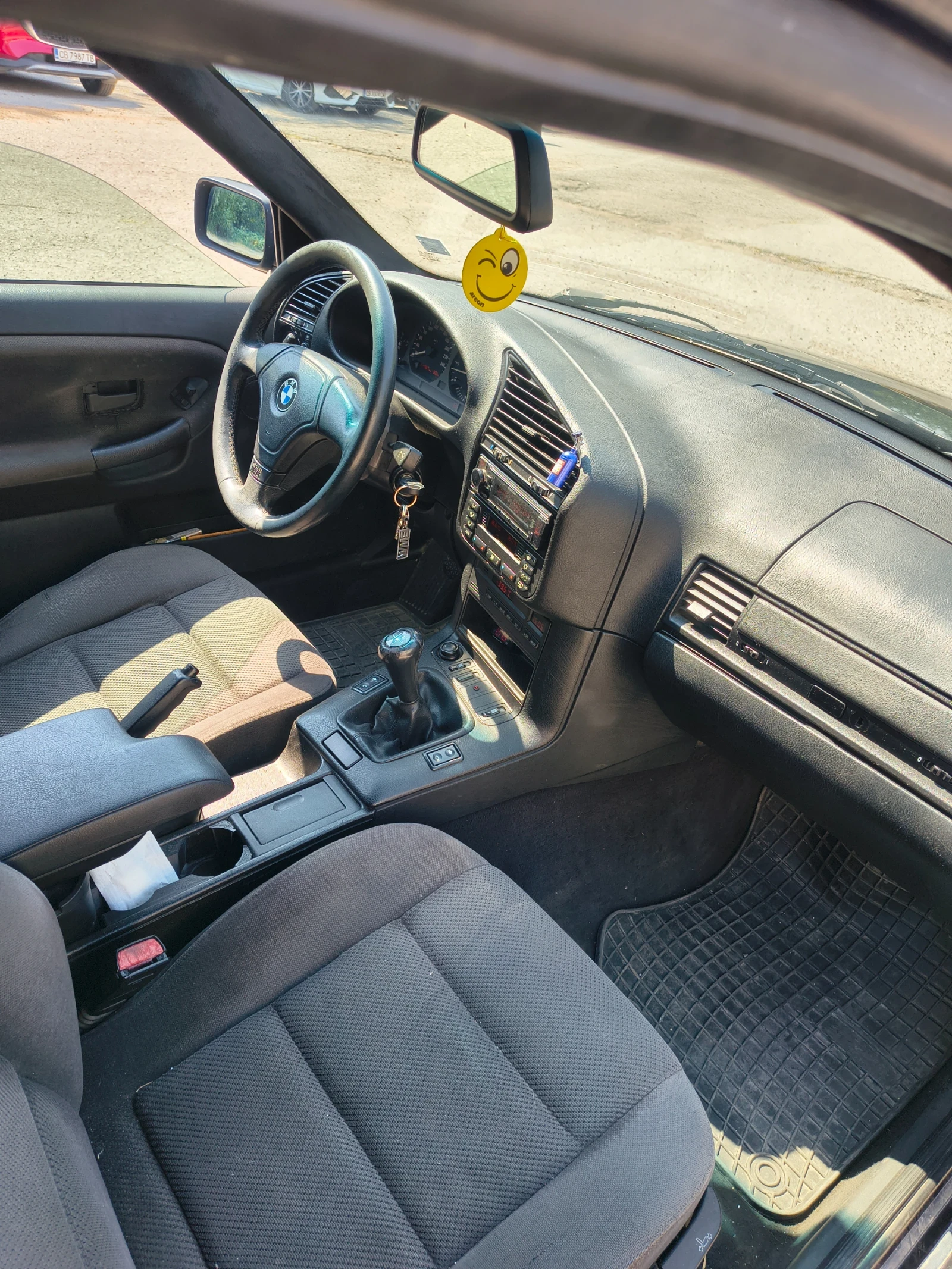BMW 325, снимка 6 - Автомобили и джипове - 55770532