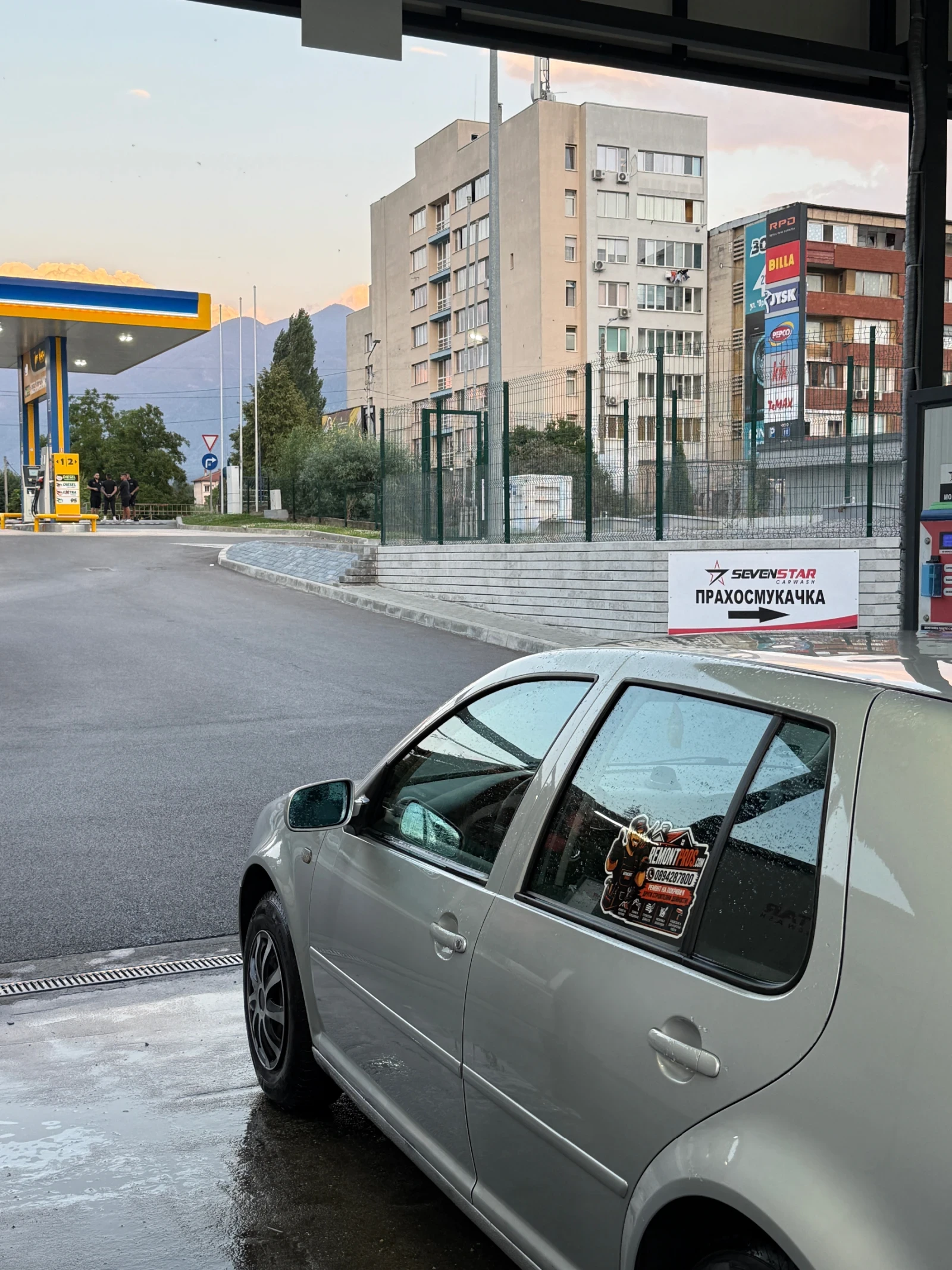 VW Golf, снимка 10 - Автомобили и джипове - 55884454
