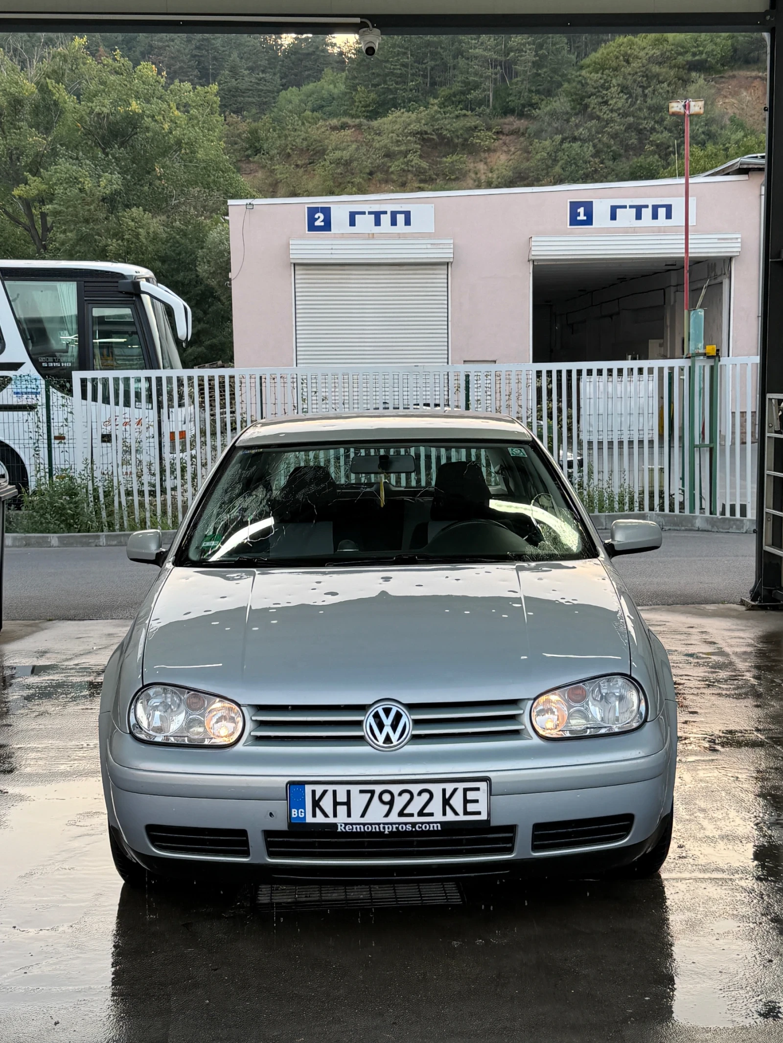 VW Golf